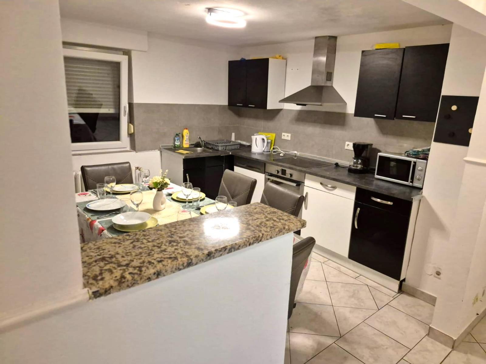 Apartment Moeblierte In